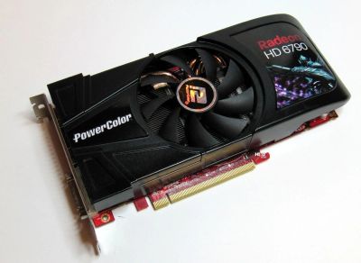 Лот: 9398118. Фото: 1. PowerColor Radeon HD 6790. Видеокарты