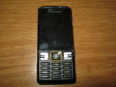 Лот: 3200127. Фото: 1. Sony Ericsson C702. Кнопочные мобильные телефоны