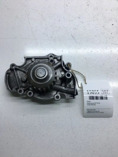 Лот: 20378736. Фото: 1. Помпа Honda Accord 19200P0A003... Двигатель и элементы двигателя