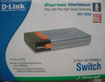 Лот: 76165. Фото: 1. Коммутатор D-Link DES-1008D Fast... Маршрутизаторы (роутеры)