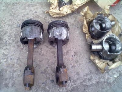 Лот: 2727276. Фото: 1. Поршня / шатуны ISUZU 4JG2. Двигатель и элементы двигателя