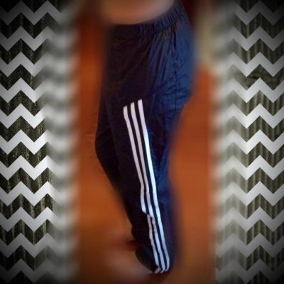 Лот: 3894939. Фото: 1. Теплые штанишки Adidas ( не дорого... Брюки, шорты