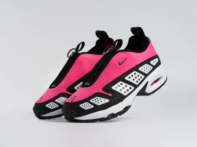 Лот: 25310601. Фото: 1. Кроссовки Nike Air Max SNDR. Кеды, кроссовки, слипоны