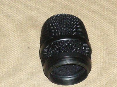 Лот: 2347555. Фото: 1. Защитная сетка на капсуль от Sennheiser... Студийные микрофоны, радиомикрофоны и радиосистемы