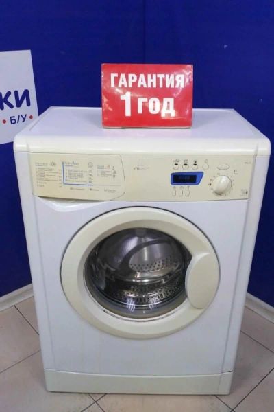 Лот: 16998657. Фото: 1. Стиральная машина indesit wise... Стиральные машины
