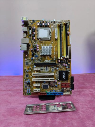 Лот: 24679674. Фото: 1. Мат. плата ASUS p5k se/epu/LGA775... Материнские платы