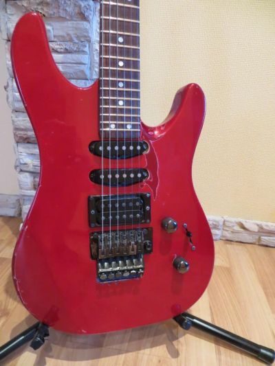 Лот: 6813382. Фото: 1. Peavey Tracer, USA, 92 года, Red... Гитары