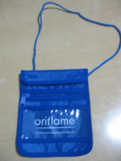 Лот: 4332157. Фото: 1. Кошелек синий oriflame ( орифлейм... Бумажники, кошельки, портмоне
