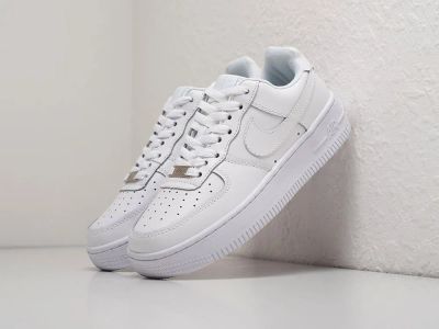 Лот: 6912735. Фото: 1. Кроссовки Nike Air Force 1 Low. Кеды, кроссовки, слипоны