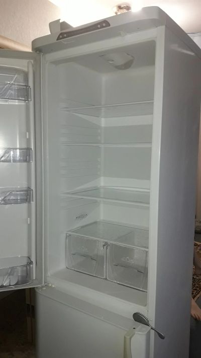 Лот: 15253854. Фото: 1. Холодильник бирюса 130 rs. Холодильники, морозильные камеры