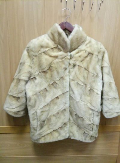 Лот: 9146659. Фото: 1. Шубка Автоледи. Верхняя одежда