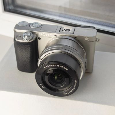 Лот: 19541474. Фото: 1. Фотоаппарат Sony A6000. Цифровые компактные