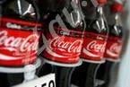 Лот: 666045. Фото: 1. Coca cola по новогодней цене... Напитки