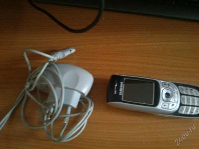 Лот: 2397731. Фото: 1. Samsung e820 экран не горит. Кнопочные мобильные телефоны
