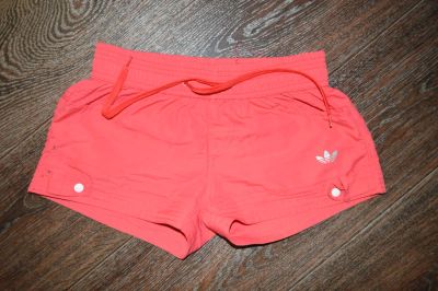 Лот: 6589591. Фото: 1. шорты adidas. Брюки, шорты
