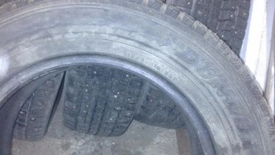 Лот: 8449110. Фото: 1. Шиповка Dunlop Winter Ice 01 215... Шины