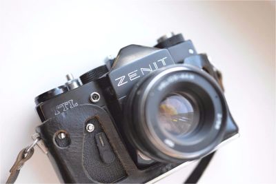 Лот: 7564748. Фото: 1. Зенит ТТЛ / Zenit TTL с объективом... Плёночные зеркальные