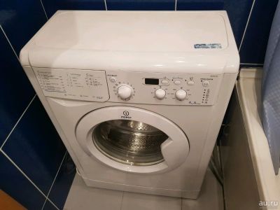 Лот: 10487762. Фото: 1. Стиральная машинка indesit срочно... Стиральные машины