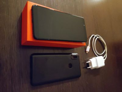 Лот: 16957779. Фото: 1. Смартфон Xiaomi Redmi Note 5. Смартфоны