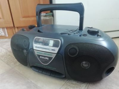 Лот: 16409450. Фото: 1. Philips az 8070, хороший звук. Музыкальные центры, магнитолы