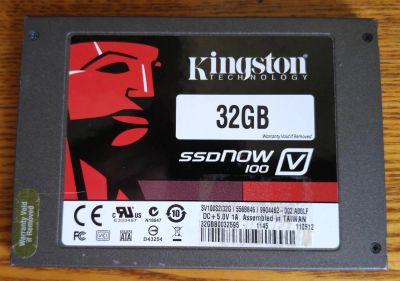 Лот: 7981221. Фото: 1. SSD Kingston 32 GB отличное состояние... SSD-накопители