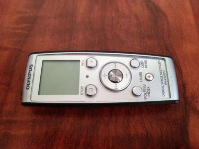 Лот: 2977335. Фото: 1. Продам цифровой диктофон Olympus... Диктофоны