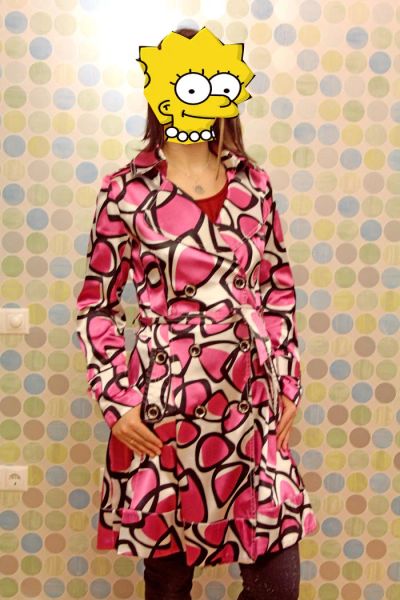 Лот: 7149323. Фото: 1. ЯРКИЙ Плащ. Верхняя одежда