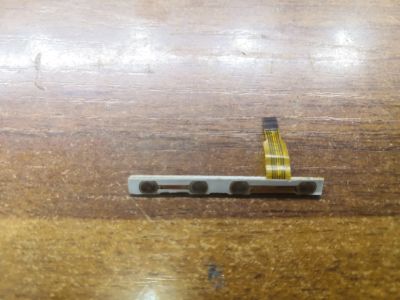 Лот: 16817313. Фото: 1. Шлейф с кнопками от планшета M868-key-pcb-tv2... Запчасти для планшетов