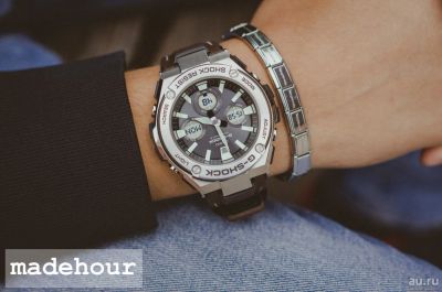 Лот: 10356727. Фото: 1. CASIO G- SHOCK G-steel GST-W130L-1A. Оригинальные наручные часы