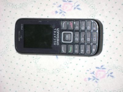 Лот: 7639534. Фото: 1. alcatel 1042d. Кнопочные мобильные телефоны