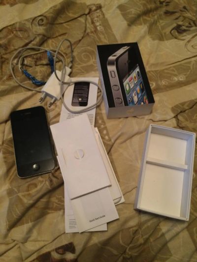 Лот: 7618239. Фото: 1. Iphone 4 8gb. Смартфоны