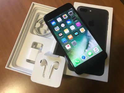 Лот: 12079656. Фото: 1. iPhone 7 Plus 128 Gb Black. Смартфоны