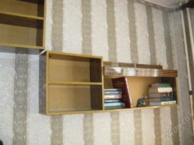Лот: 1947655. Фото: 1. полки книжные (старые). Другое (мебель)