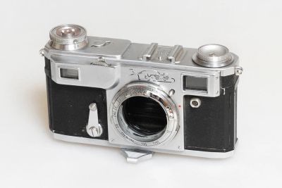 Лот: 21544783. Фото: 1. Фотоаппарат Киев-2.1957 года. Плёночные дальномерные, шкальные