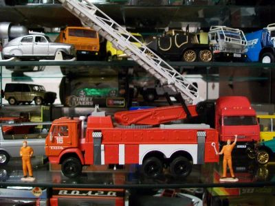 Лот: 5124651. Фото: 1. ..Автомастерская 1/43..Камаз ссср... Автомоделизм