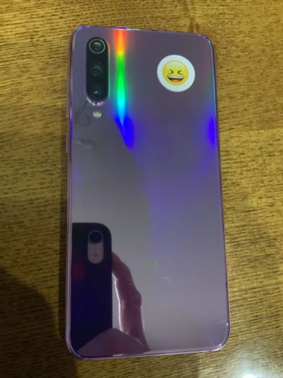 Лот: 16982494. Фото: 1. Xiaomi mi 9 se. Смартфоны
