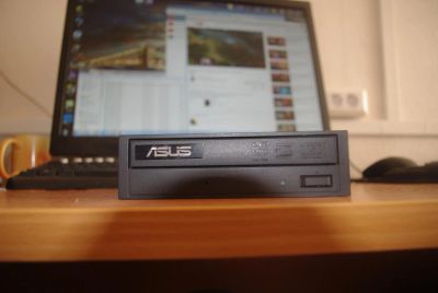 Лот: 8125000. Фото: 1. DVD дисковод IDE Asus. Приводы CD, DVD, BR, FDD