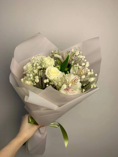 Лот: 25702984. Фото: 1. 3. Букет-комплимент сборный. Свежие цветы