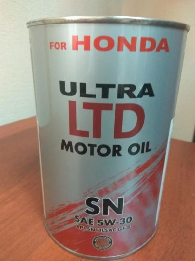 Лот: 7975621. Фото: 1. Масло моторное HONDA Ultra Ltd... Масла, жидкости