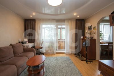 Лот: 20670150. Фото: 1. Продам 4-комн. кв. 80.6 кв.м... Квартиры, студии