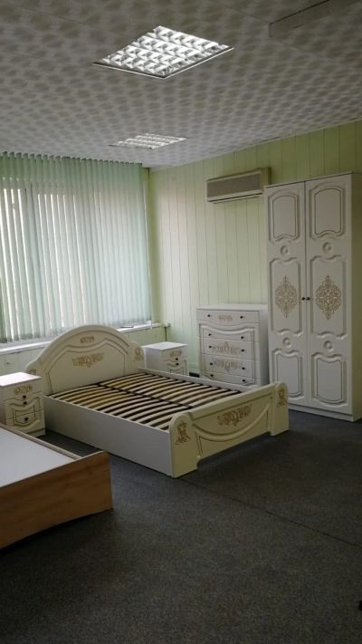 Лот: 12775053. Фото: 1. Спальный гарнитур. Спальные гарнитуры