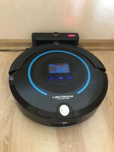 Лот: 14729919. Фото: 1. Робот пылесос Liectroux A338. Пылесосы, паровые швабры