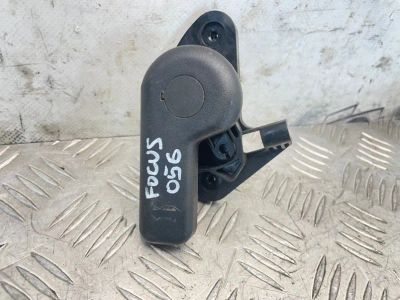 Лот: 25305348. Фото: 1. ручка открывания капота Ford Focus... Двигатель и элементы двигателя