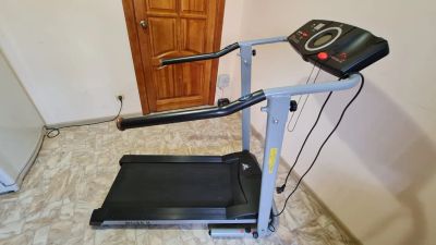 Лот: 20965370. Фото: 1. Беговая дорожка Motorized Treadmill... Беговые дорожки
