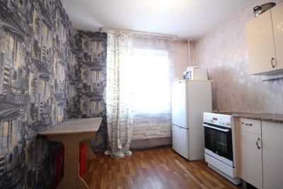 Лот: 25286037. Фото: 1. 2-комн. квартира , Красноярск... Квартиры, студии