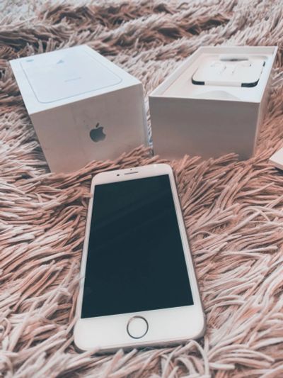 Лот: 14755374. Фото: 1. iPhone 8 64GB. Смартфоны