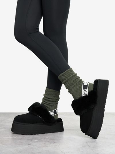 Лот: 25368995. Фото: 1. Угги женские UGG Funkette, Черный. Сапоги