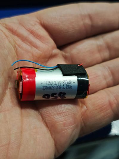 Лот: 25763133. Фото: 1. Аккумулятор 17350 850mah б/у. Батарейки, аккумуляторы, элементы питания