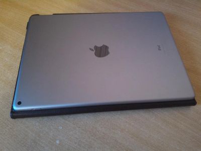 Лот: 7958186. Фото: 1. Ipad pro 128 gb ( без сим) space... Планшеты