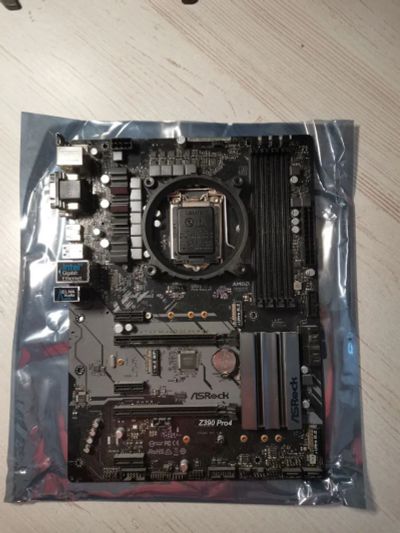 Лот: 24644280. Фото: 1. Материнская плата ASRock Z390... Материнские платы